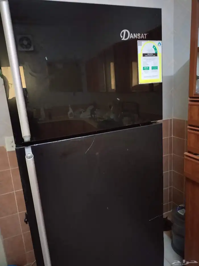 ثلاجة غسالة سرير دولاب كراسي وأنترية للبيع لدواعي السفر 2