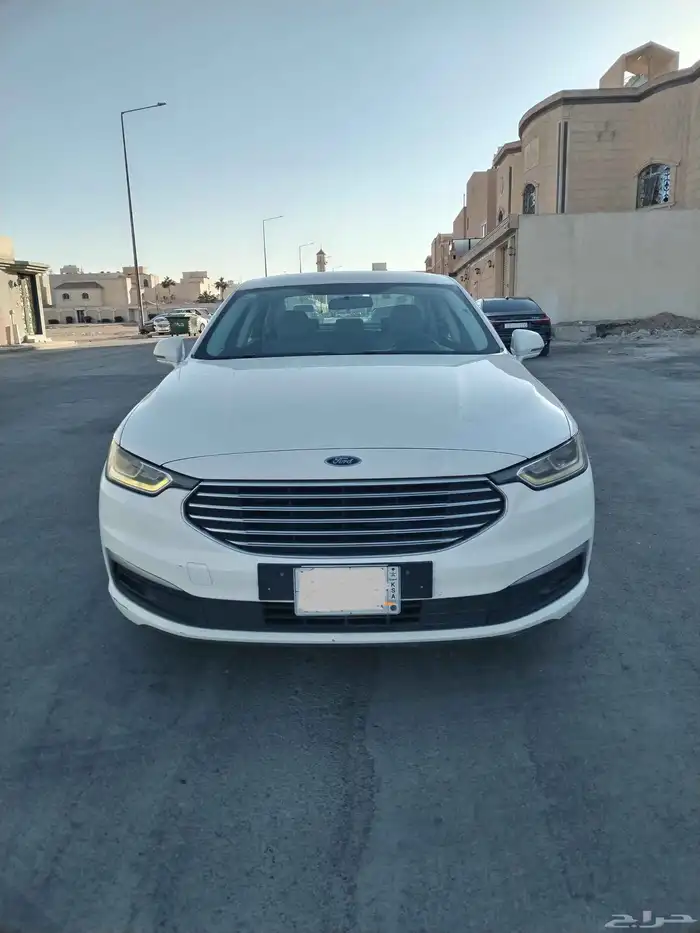 فورد تورس 2022 استاندر 0