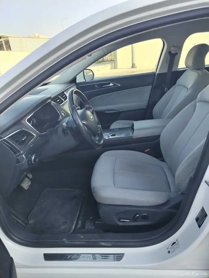 فورد تورس 2022 استاندر 4