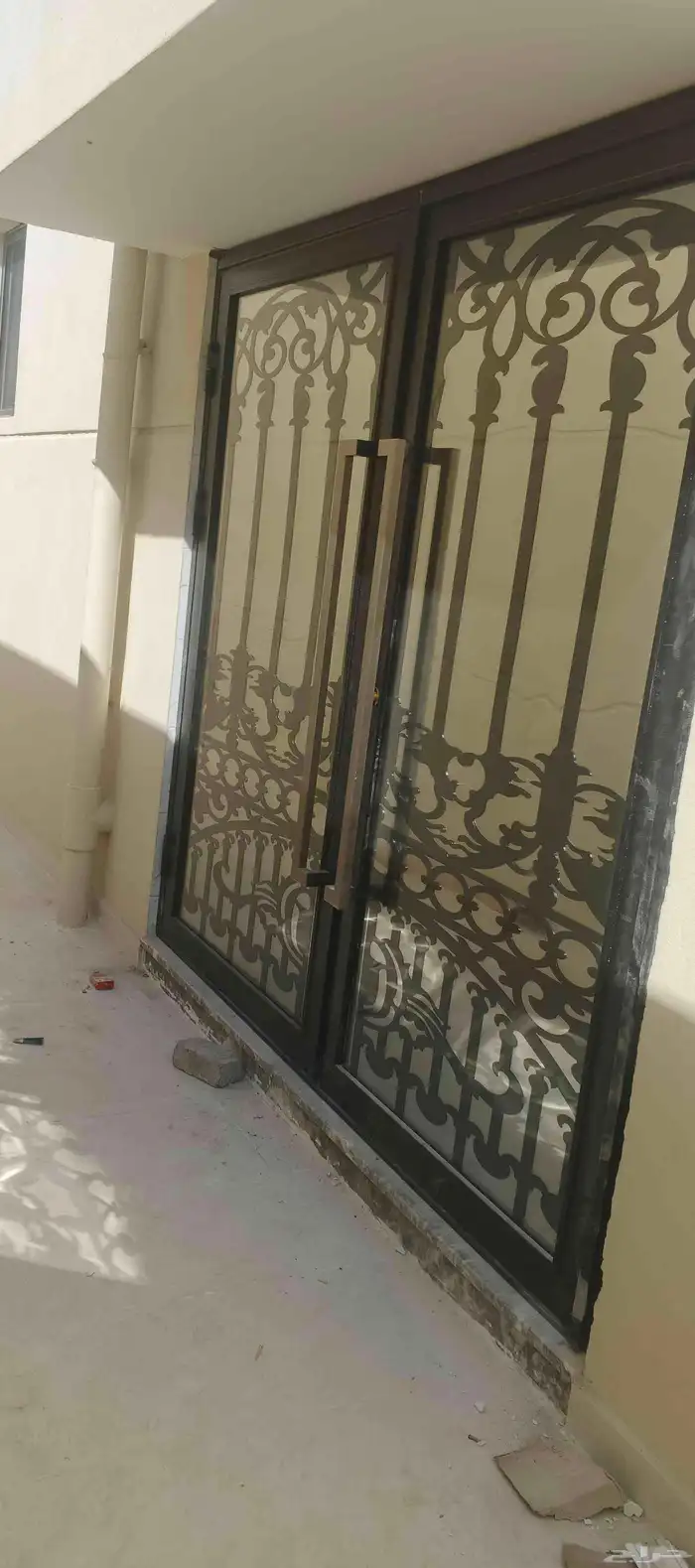 حداد ابوب شبكيك حديد ديكور زيجاج سكريت ابوب 1