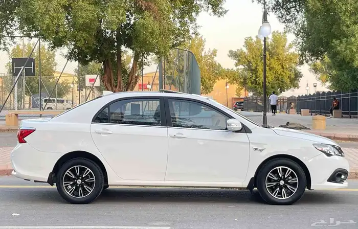 بي واي دي F3 2021 فل سعودي 4