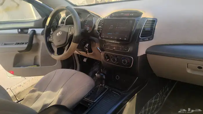 جيب كيا سيرنتو 8