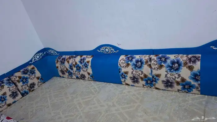 للبيع 5   5 أو 4   5 0