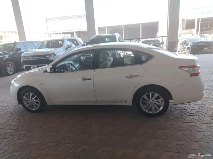 نيسان سنترا 2018 3