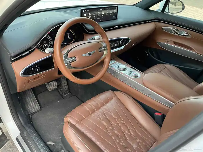 جنيسس GV70 2023 فل سعودي 34