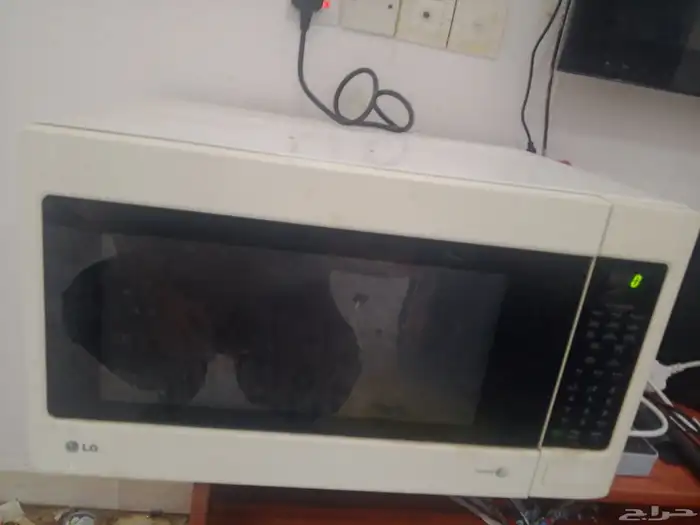 ميكرويف ال جي أبيض 0