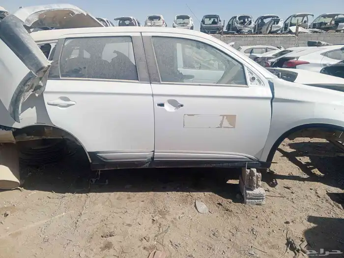 تشليح ميتسوبيشس قطع غيار 3