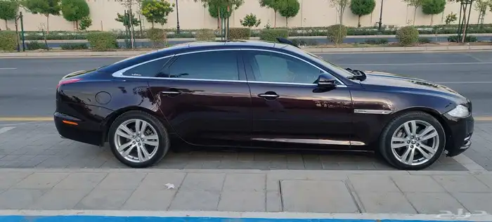جاكوار 2011م  Xj 5