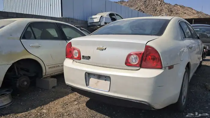 للبيع قطع غيار مستعمله ماليبو 2012 2