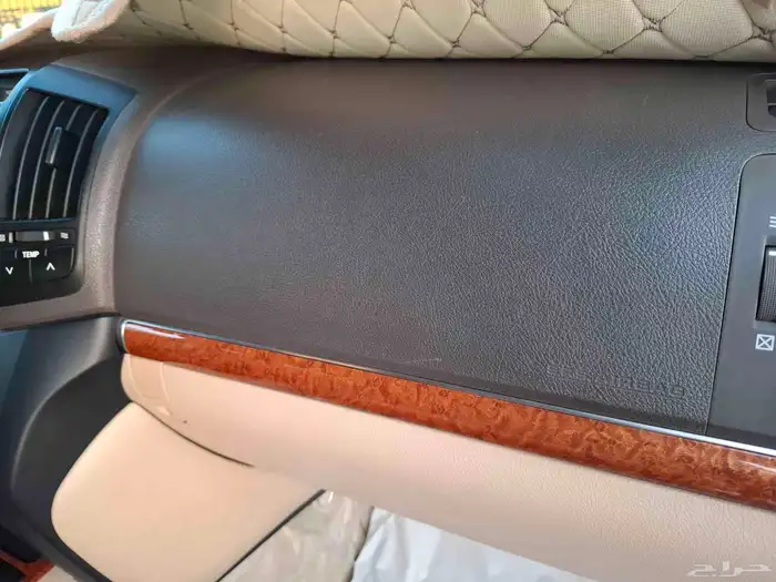 لاندكروزر 2015 وكاله قمة في النظافة 26