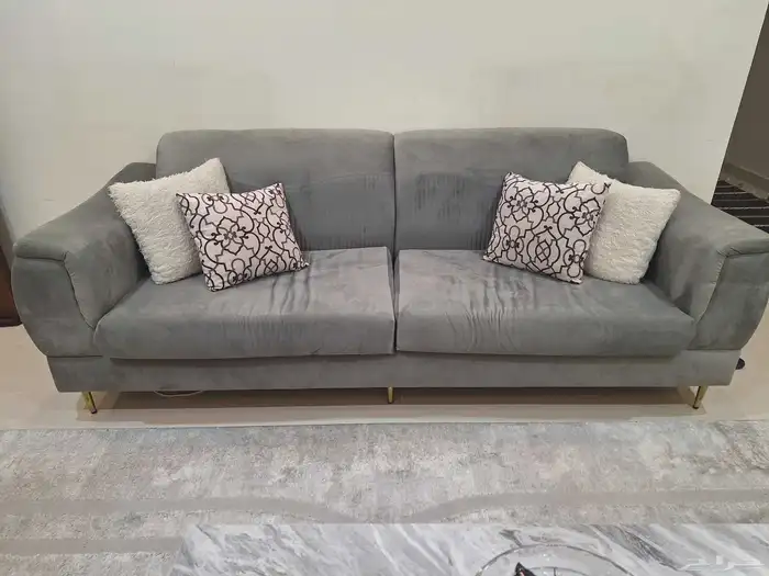 أغراض للبيع 1