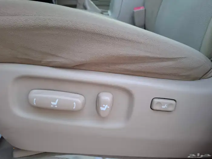 لاندكروزر 2015 وكاله قمة في النظافة 35