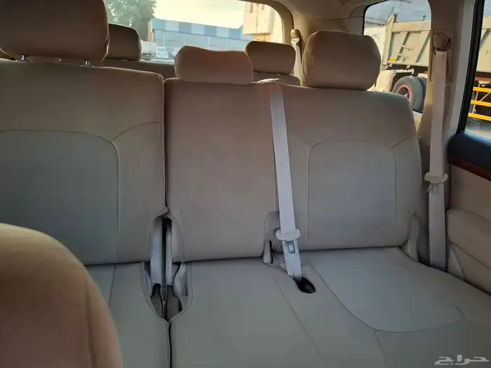 لاندكروزر 2015 وكاله قمة في النظافة 27