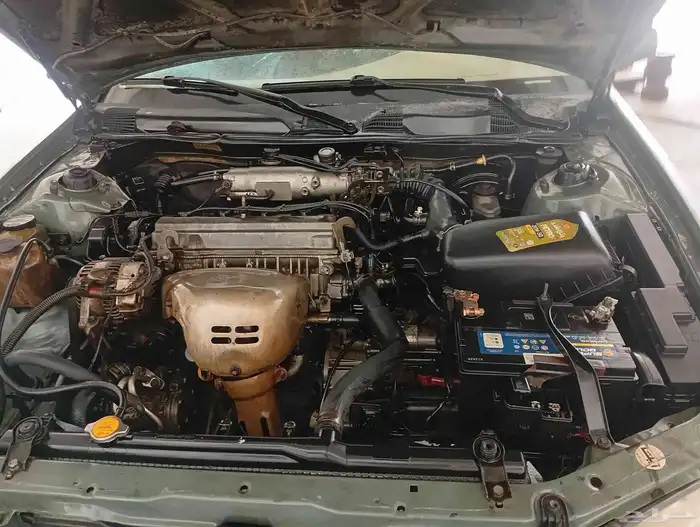 Toyota Camry 2002 للبيع. على السوم والحد 12 الف شرط 1