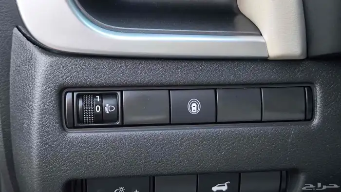 نيسان اكس تريل فل كامل موديل 2023 12