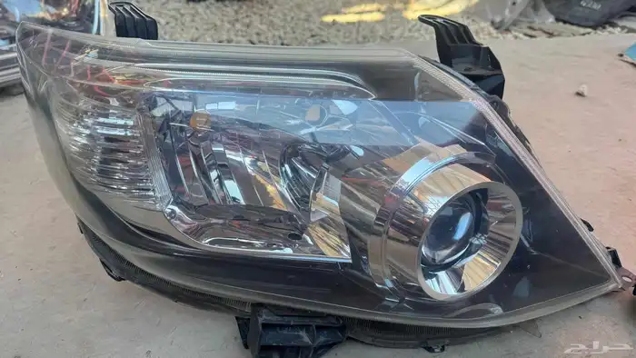 شمعات فورتشنر تركب من موديل 2012الى 2015 مستخدم نضيف اصلي 1