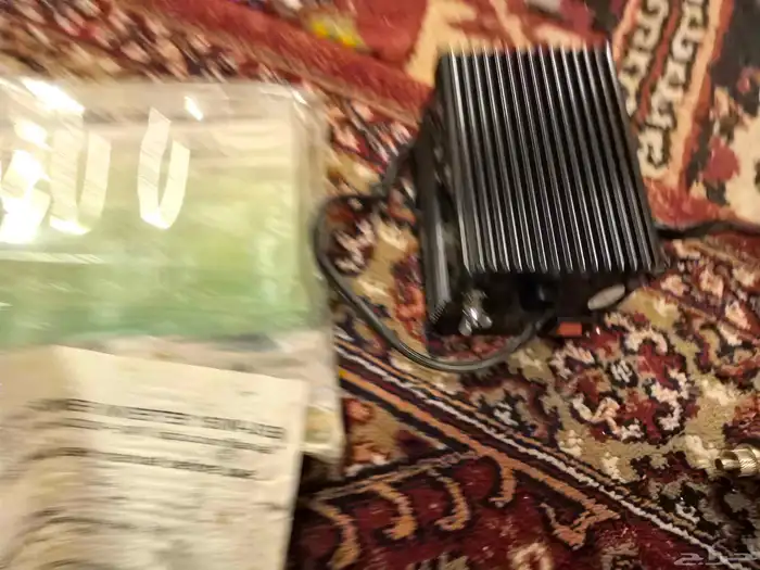 للبيع محول كهرباء من 12فولت إلى 220 فولت ومخرجUSB 2