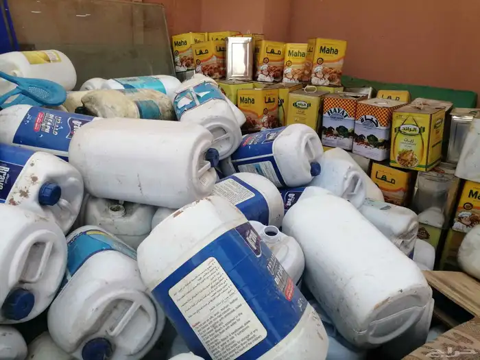 صطول بويه وتنك حديد وجراكل بلاستيك عدد 1200 جملة وتفريد 1