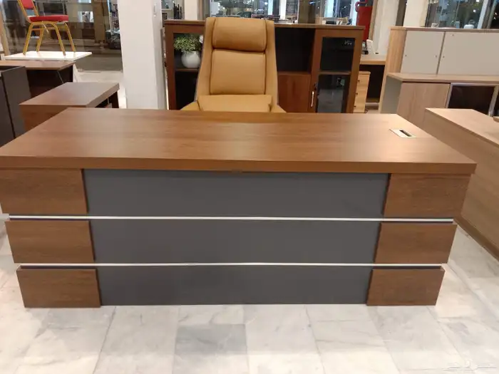 مكتب اداري مكتب مدير فخم دولاب كراسي طاولة اجتماع كاؤنتر 3