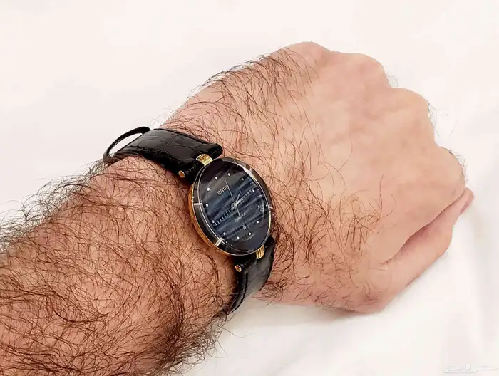 ساعة رادو اصلية جديدة ب 3500 ريال تصفية 7