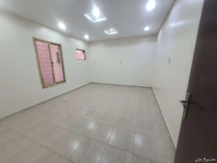 للايجار شقه ارضيه فى حى الفيحاء بالدمام عوائل فقط 7