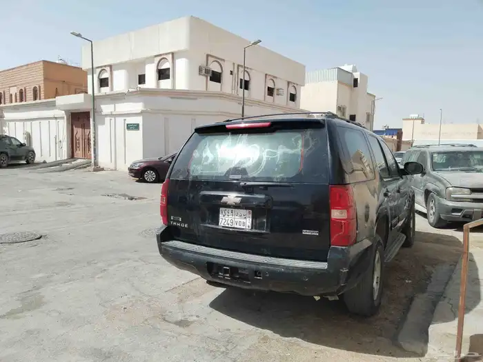 جيب تاهو 2010 للبيع ممشى 450الف فحص دوري موجوداستماره منتهيه 4