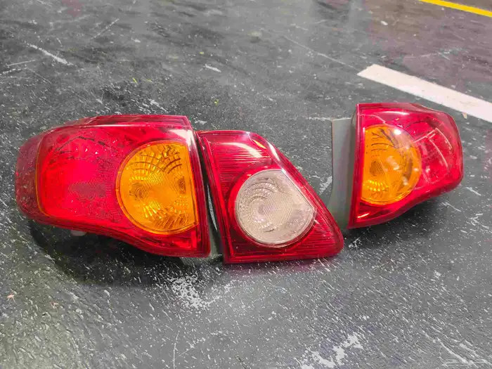 طقم اسطبات كورلا 2008-2010اصلي وكاله 0