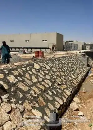 اعمال تراث بنا با الطين وشغل الحجر الطبيعي 5