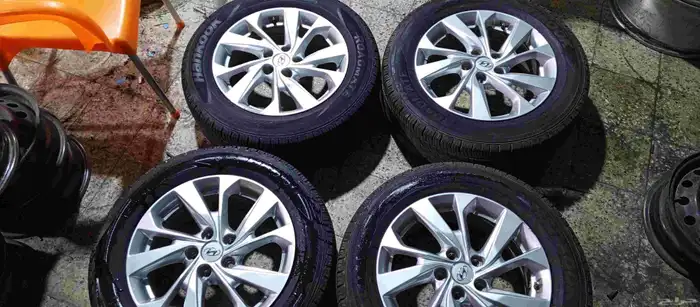 جنوط توسان مقاس 17 اصلي وكاله 0