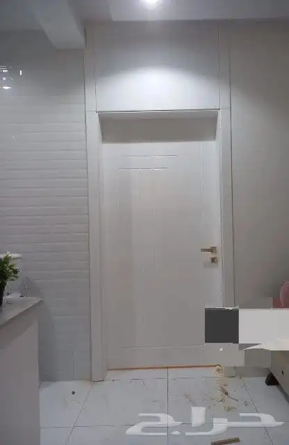 أبواب خشب وديكور سحاب مخفي 0