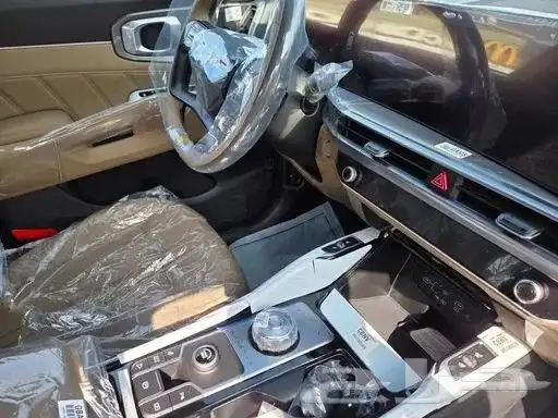 كيا سورينتو هايبر بنزين 6