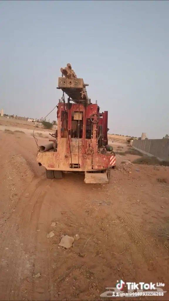 كشف ابار مياه جهاز امركي والماني وحفار ابار مياخ 1