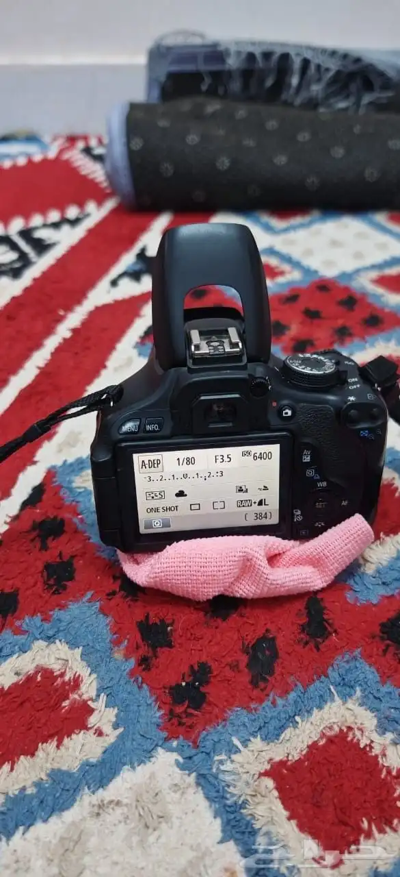 كاميرا كانون 600d 2