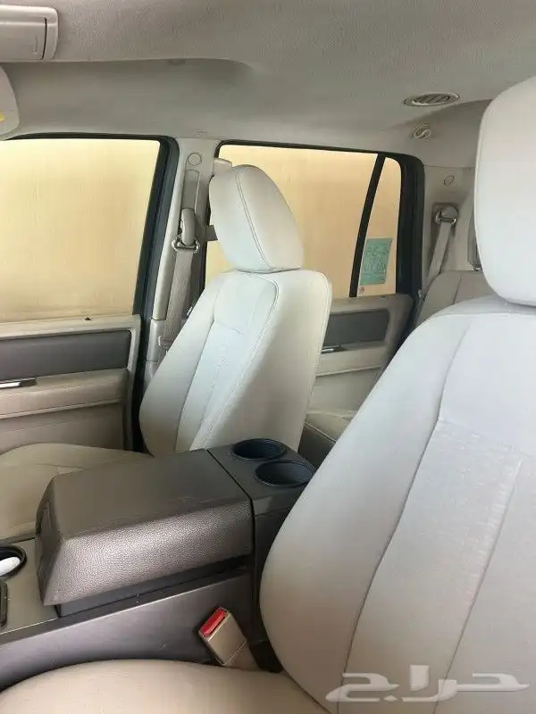 اكسبديشن 2014 اسود ملكي داخليه بيج 10