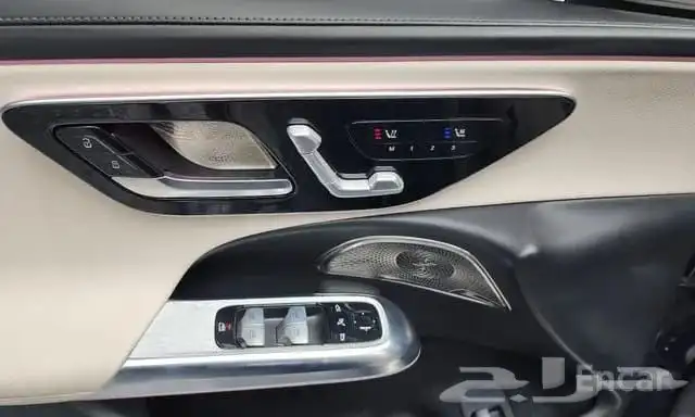 مرسيدس بنز E200 موديل 2024 استيراد كوريا 3