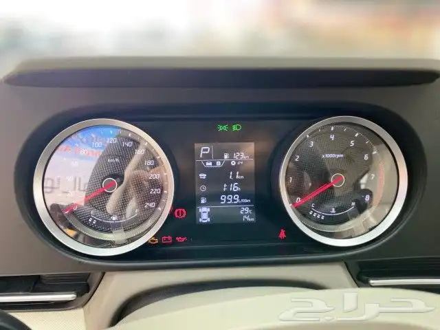 اكسنت فليت 2026 5