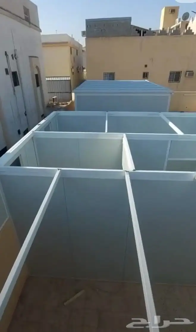 بناء وأنشاء المستودعات والهناجر 0