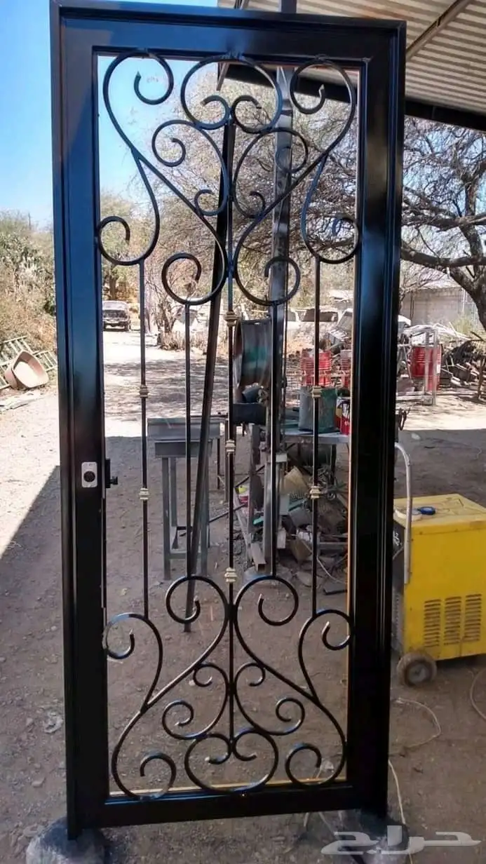 حداد صيانة ابواب لحام متنقل 1