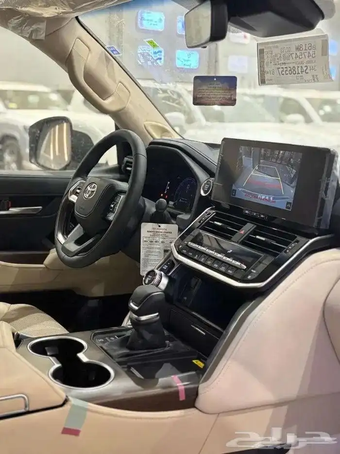 تويوتا لاندكروزر صالون L4 3