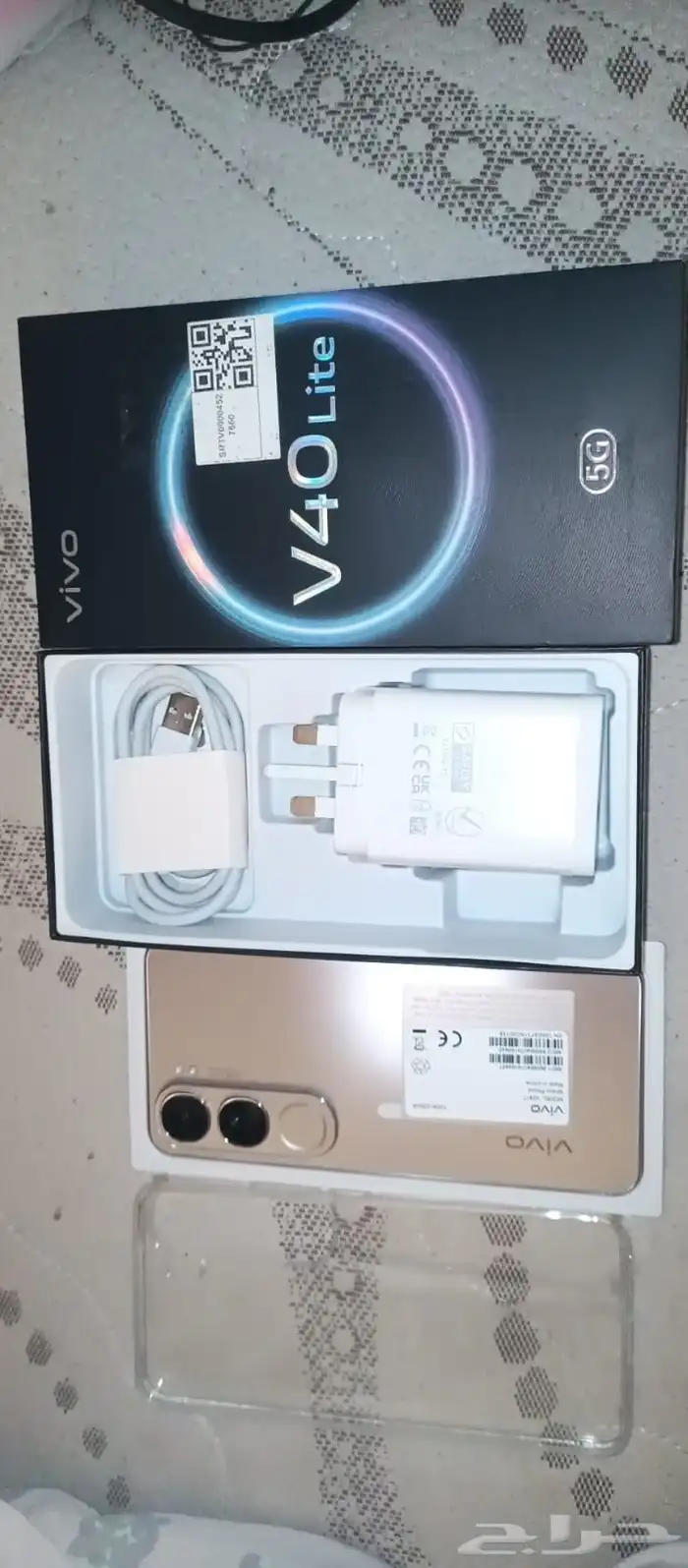 جوال فيفو V40 لايت فضي تيتانيوم جديد بالكرتون 1