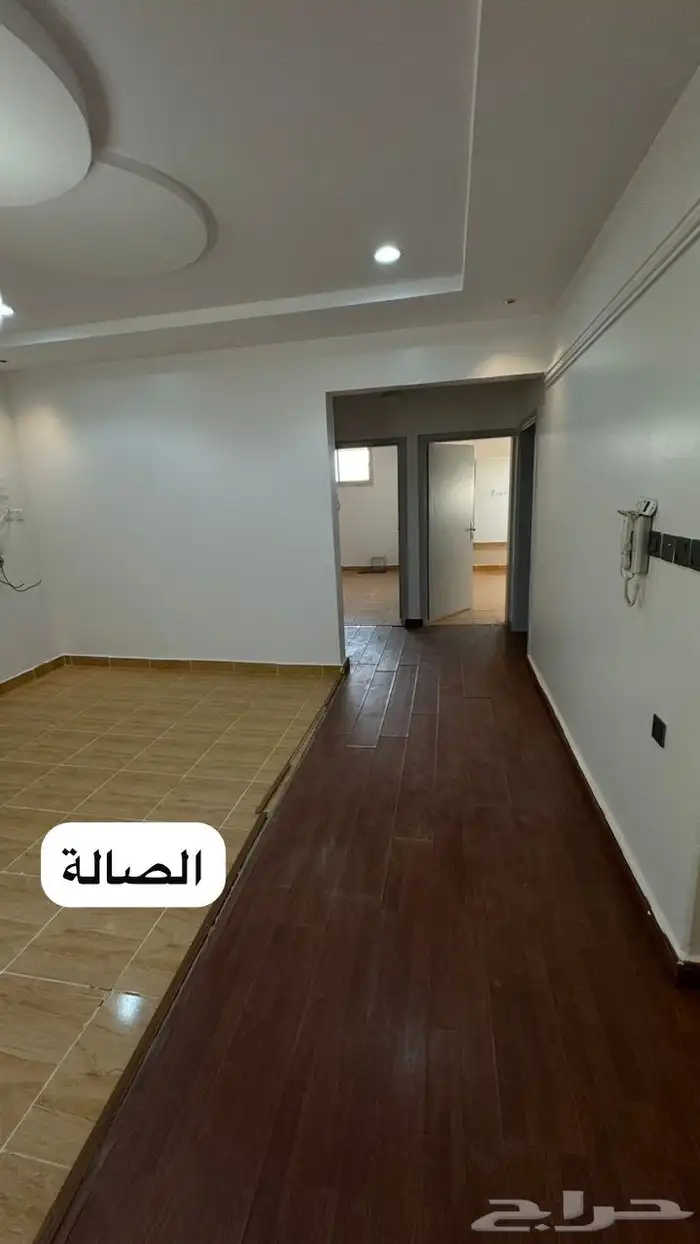 للايجار دور علوي بحي المرقب 6