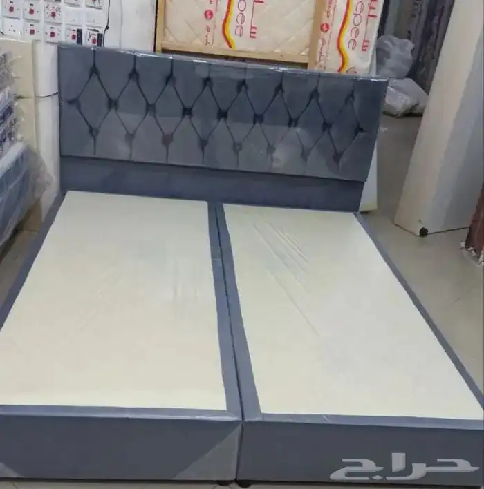 مراتب سراير و ديكورات بسعر ممتاز تواصل معي واتساب او اتصل 6