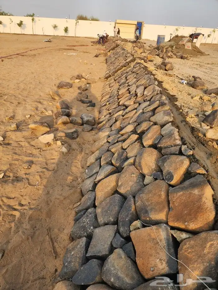 معلم حجر رباريب مماشي قوايم تلابيس جدران 1