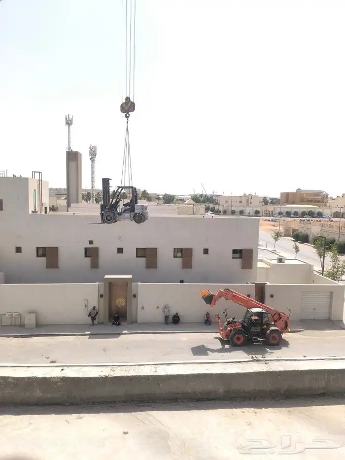 رافعه شوكيه forklift كرين ونش للايجار 1