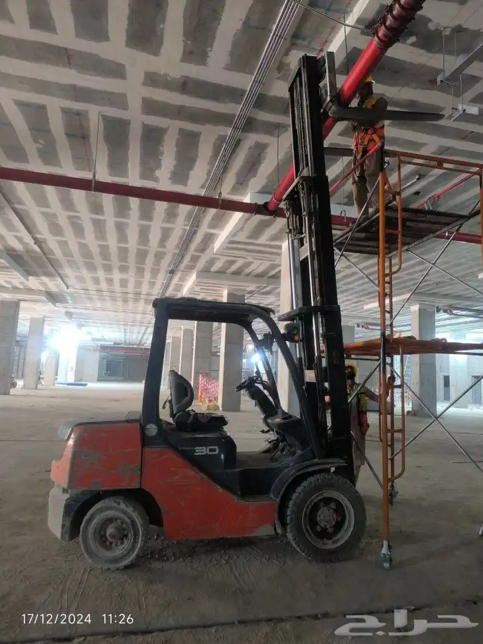 رافعه شوكيه forklift كرين ونش للايجار 4