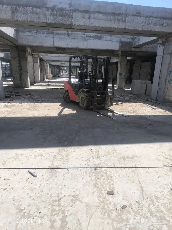 رافعه شوكيه forklift كرين ونش للايجار 5