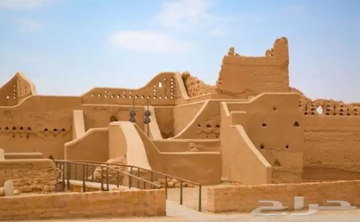 اعمال تراث بنا با الطين وشغل الحجر الطبيعي 0