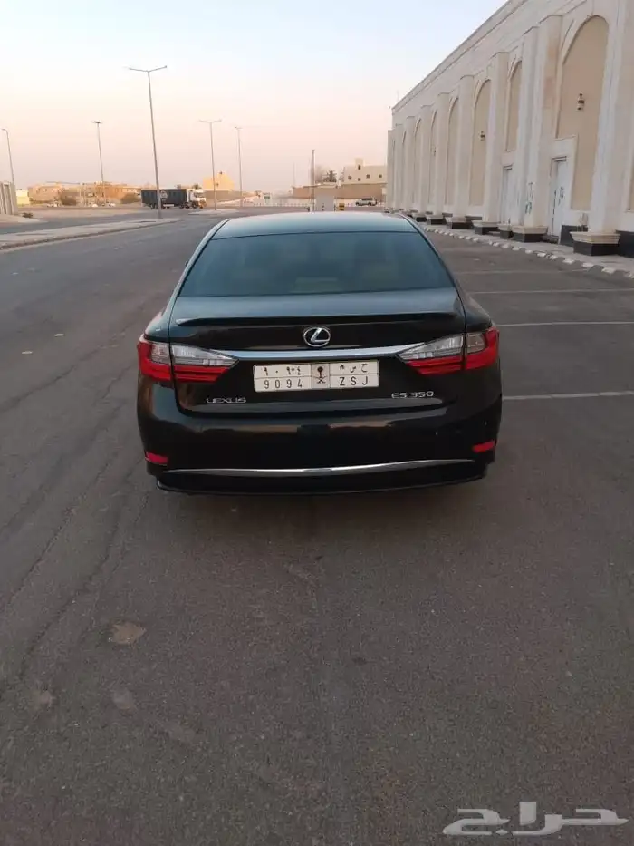 للبيع لكزس 2014 5