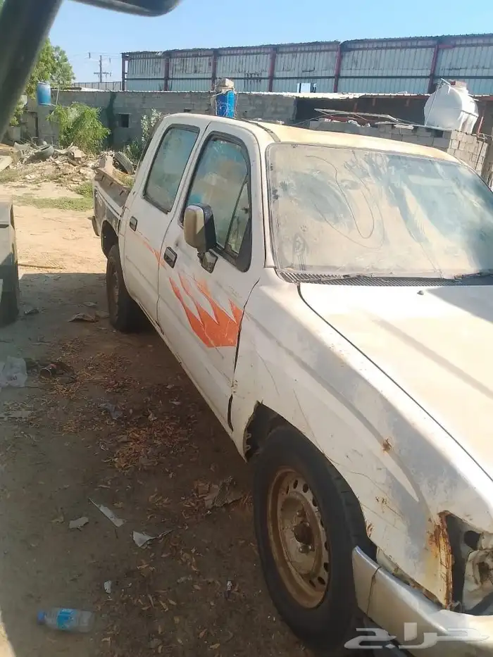 للبيع أو إسقاط هايلوكس 98 0