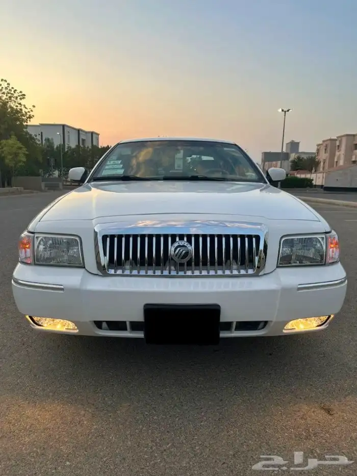 فورد ماركيز   2011 0